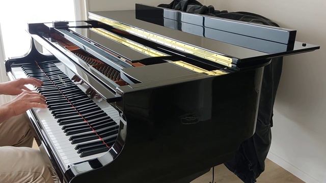Status Quo, Caroline, piano only version, by Oliver; played on a Yamaha C1 grand piano. смотреть онлайн