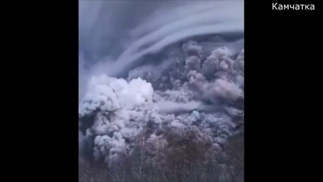 Извержение вулкана Шивелуч 11.04.23 смотреть онлайн