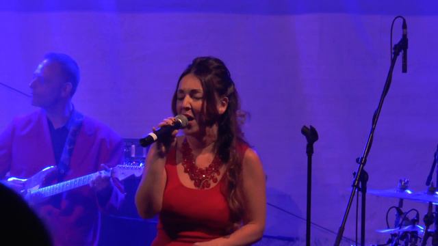 The Soulfamily - Next to me смотреть онлайн