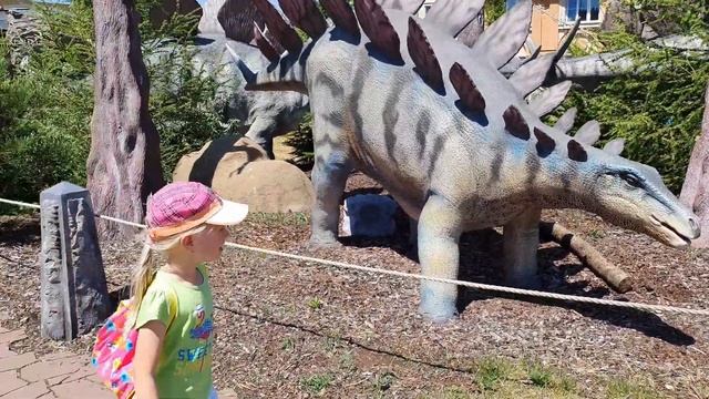 Dinopark Praha 2021 смотреть онлайн