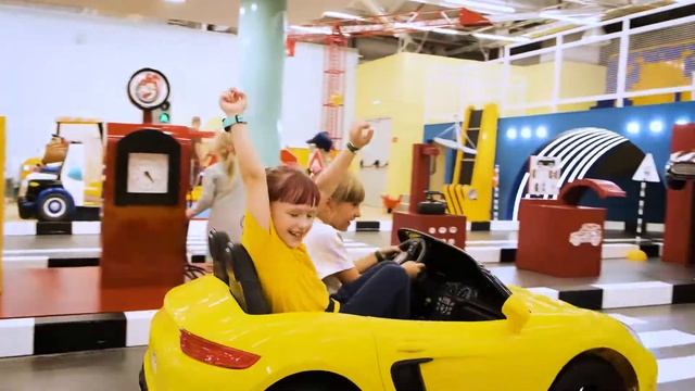 Арлекин Автосити в ТРЦ "Макси Молл" смотреть онлайн