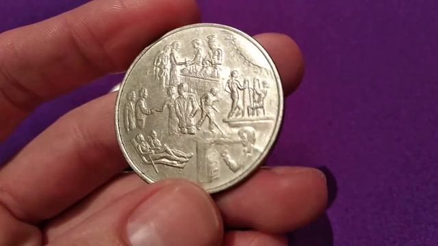 Купил необычные жетоны , полтинник 1924 сколько можно получить за такую монету денег? смотреть онлайн