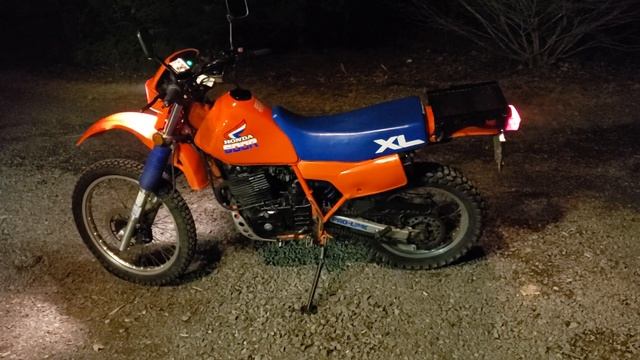 1985 Honda XL 600R смотреть онлайн