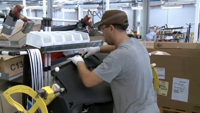 Renault Symbol Assemblage (Officiel) смотреть онлайн