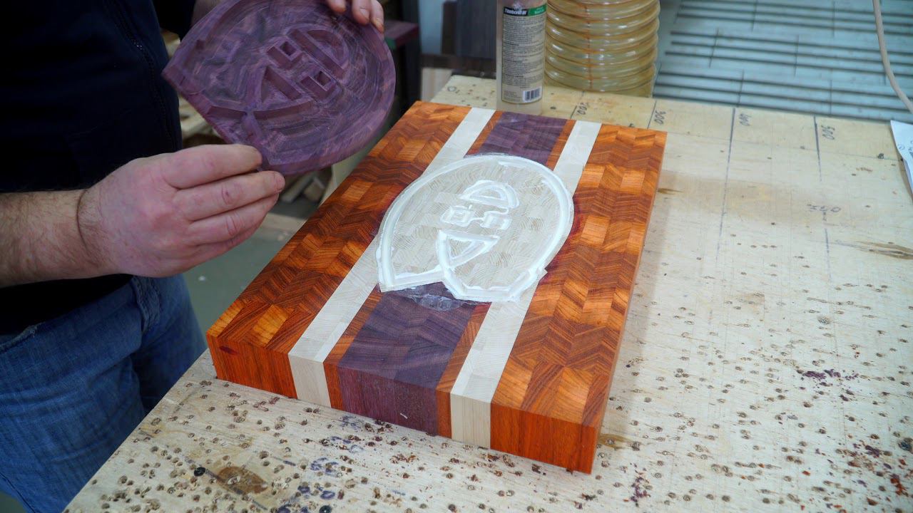 Montreal Canadiens logo cutting board смотреть онлайн