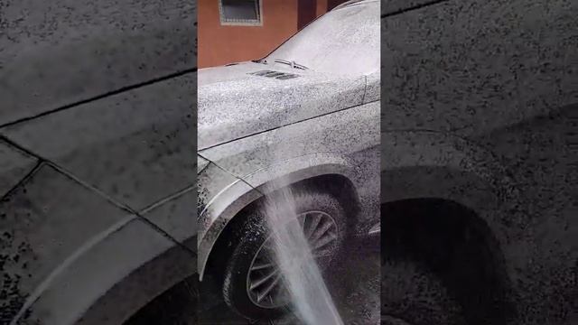 Мерседес бенз GLS 350d AMG.. Mercedes Benz GLS 350d домашний мойкаMoyka Qilish Jarayoni смотреть онлайн