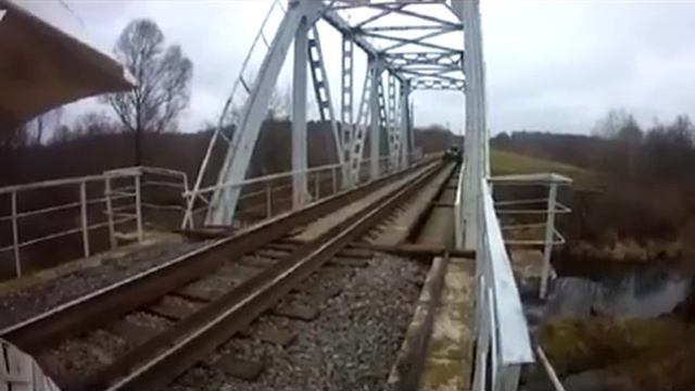 проезд через жд мост на моциках и багги смотреть онлайн