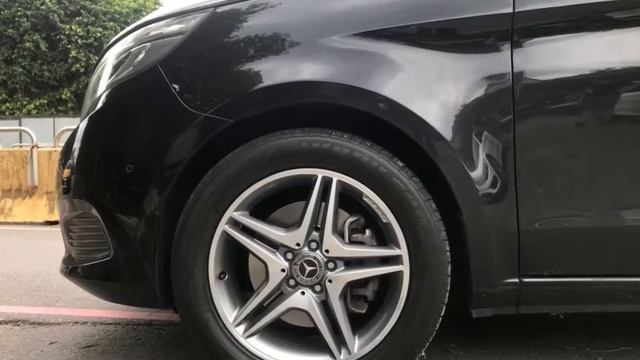 成佳嚴選/0928111430//成佳汽車//BENZ W447升級原廠18吋AMG鋁圈