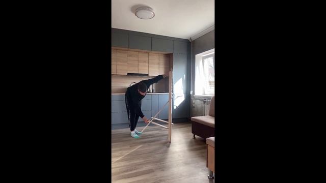 Стол компьютерный для работы стоя или сидя. мини комплектация. Стол с регулировкой по высоте. смотреть онлайн