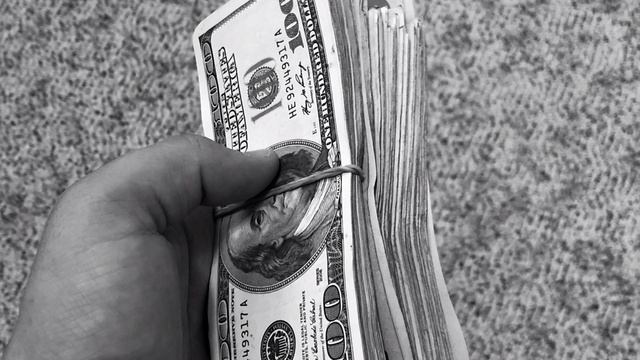 Metro Pro - Временами смотреть онлайн