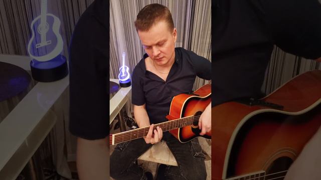 "Звезда по имени Солнце" вступление на гитаре (#кино #цой) смотреть онлайн