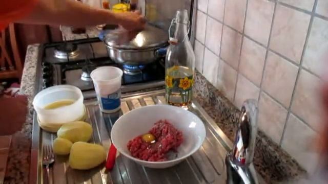 ИТАЛИЯ-СИЦИЛИЯ. Сицилийская вкуснятина. Соус "Суго ди карне". смотреть онлайн