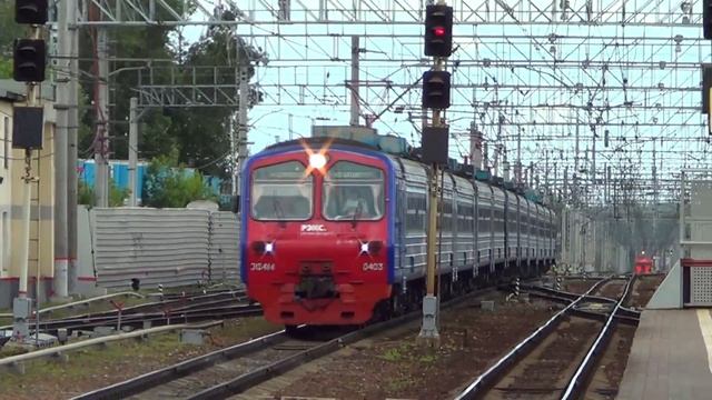 Электропоезд ЭД4М-0403 "Рэкс" экспресс "Крутое - Москва", станция Реутово смотреть онлайн