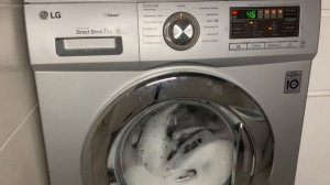 Стирка махровых полотенец на Lg Хлопок 40 1200 предв стирка Много пены и Судслок