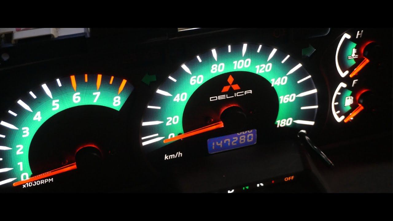 Mitsubishi Delica Пересвет приборной панели смотреть онлайн