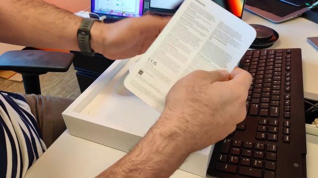 Unboxing Apple MacBook Pro 16" M1 (32 GB RAM - 1TB SSD) смотреть онлайн