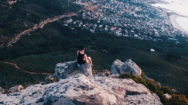 LION'S HEAD HIKE IN CAPE TOWN смотреть онлайн