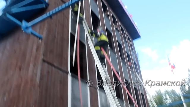 Боевое развертывание пожарных на открытом чемпионате в Апаринках