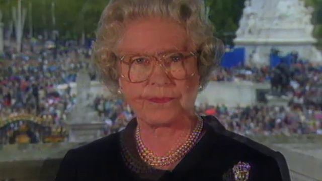 Queen Elizabeth II Paying Tribute to Princess Diana смотреть онлайн