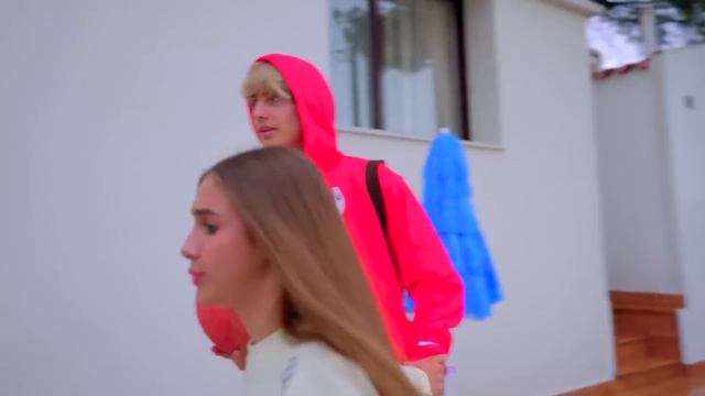 Кирилл СДЕЛАЛ ПРЕДЛОЖЕНИЕ Леди Диане ?