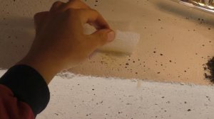 Как утеплить гараж.И как приклеить вспененный полиэтилен к  Бетону,потолку?