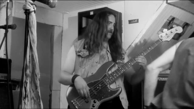 deep purple - highway star - cover (LAUMONO).mov смотреть онлайн