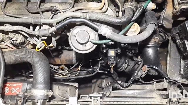 Мазда 626 2.0 дизель , троит дымит и плохо запускаеться смотреть онлайн