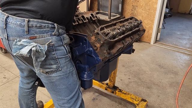 Cadillac 500, Part 7. Top End Assembly, and More Set Backs! смотреть онлайн