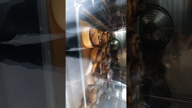 Конвекционная печь Unox смотреть онлайн