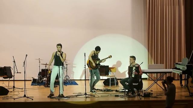 ВИА Колхоз им. Мичурина (Алексей Протасов, Глеб Колганов, Илья Гаврилов) - Отпускаю (МакSим) смотреть онлайн