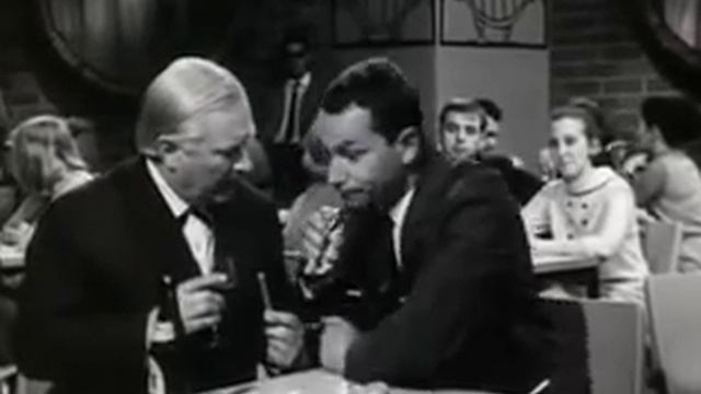 У вас есть справка что вы не верблюд? смотреть онлайн