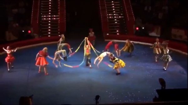 Music in the Circus. Музыка в цирке