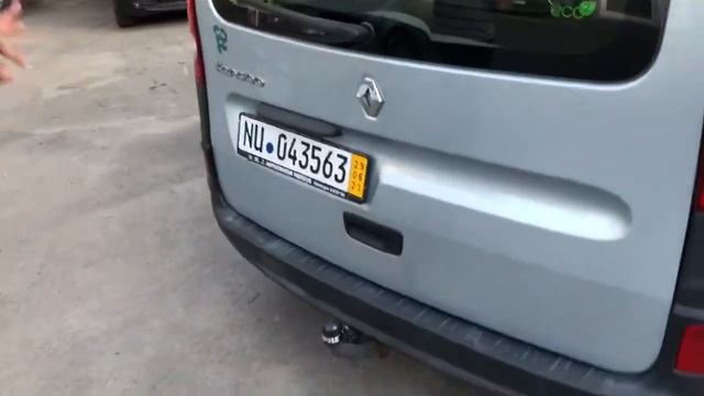 Мини обзор Renault kangoo 2009 от Автосалона «Чесні тачки» смотреть онлайн