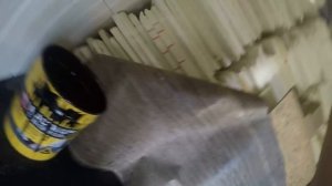 Строим гараж.  Лепим рубероид на мастику технониколь 24.