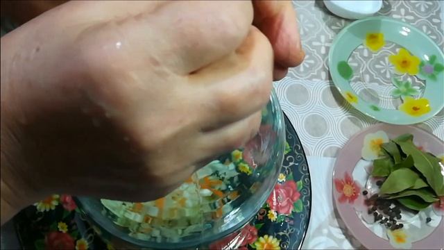 Квашеная капуста без сахара и без уксуса !!! смотреть онлайн