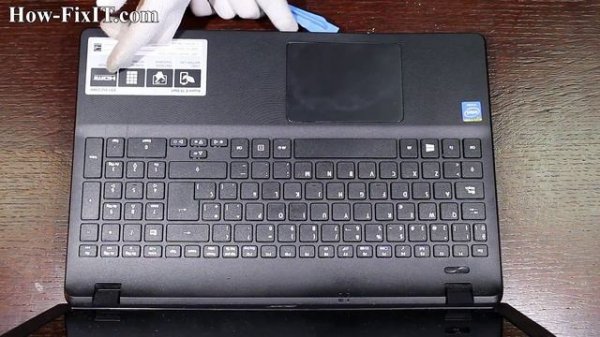 How to install SSD in Acer Aspire ES1-522 | Hard Drive replacement