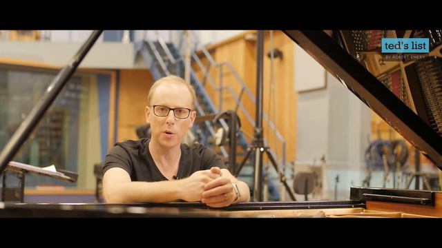 Grand Piano vs Upright Piano смотреть онлайн