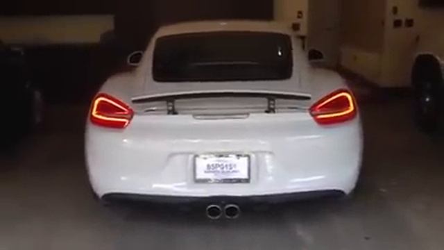 2014 Porsche Cayman S Start up, revs, exhaust sound смотреть онлайн