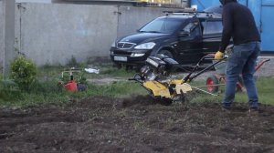 Мотоблок huter-13000 mk в деле, как вспахивает целину