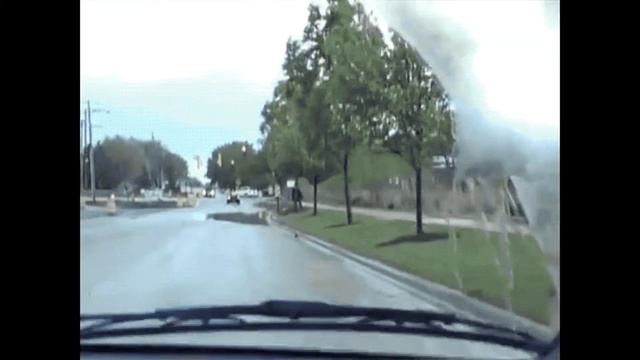 Брызги воды на людей.Подборка видео приколов. Западло 2018 смотреть онлайн