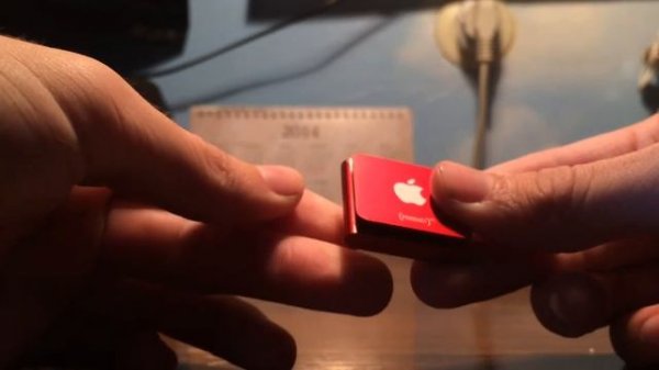 iPod Shuffle 4 Red. Распаковка и полный видеообзор