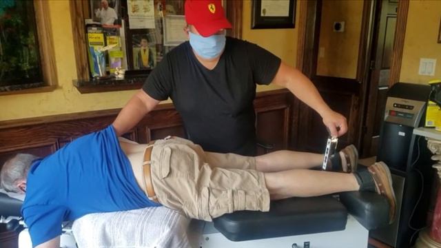 Dr. David Cavazos DC Neck and low back decompression Darrien Lisle Forest Park смотреть онлайн