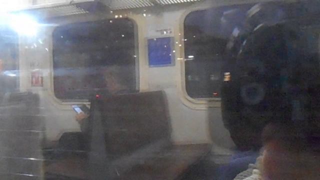 Прибытие электропоезда ЭД4М с сообщ. Голутвин-Москва на Казанский вокзал (из видео: Голутвин-Москва смотреть онлайн