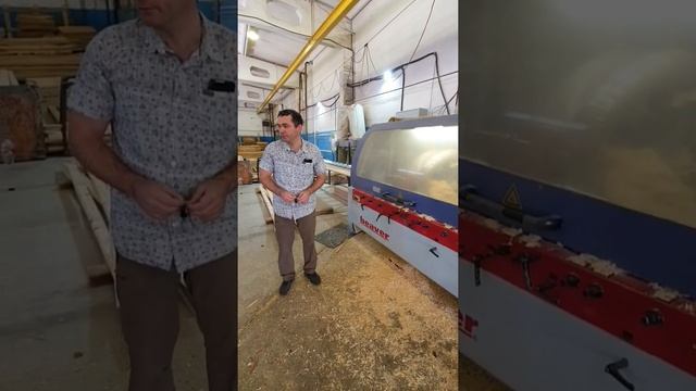 Видео-отзыв о работе четырехстороннего станка для изготовления косого планкена BEAVER 520 смотреть онлайн