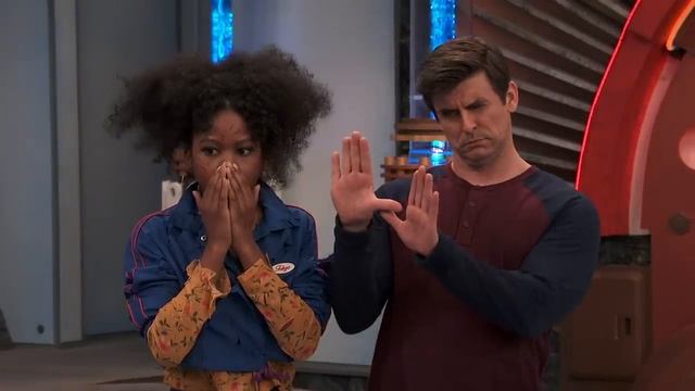 This Bird Knows Henry's Secret! 'Grand Theft Otto' | Henry Danger смотреть онлайн