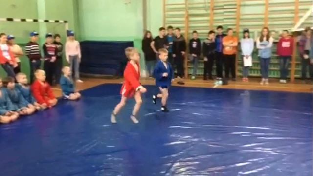 Клуб самбо "ПЕРЕСВЕТ" Санкт-Петербург. Лагерь (июнь 2017). Представление отряда. смотреть онлайн