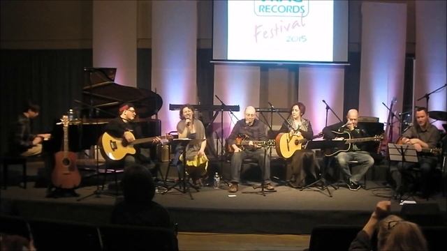 01. Павел, Таня и Саша Брустиновы "Медленный вальс". VRAG Records Festival 2015 смотреть онлайн