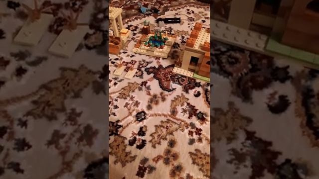 Набор лего майнкрафт патруль разбойников 21160 обзор смотреть онлайн