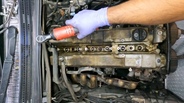 2JZ CYLINDER HEAD REMOVAL : 2003 LEXUS IS300 2JZ-GE смотреть онлайн