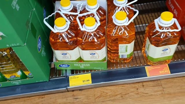 Австралия Обзор магазина Aldi . Купила кросовки за $ 30. Что не так с туалетной бумагой ?